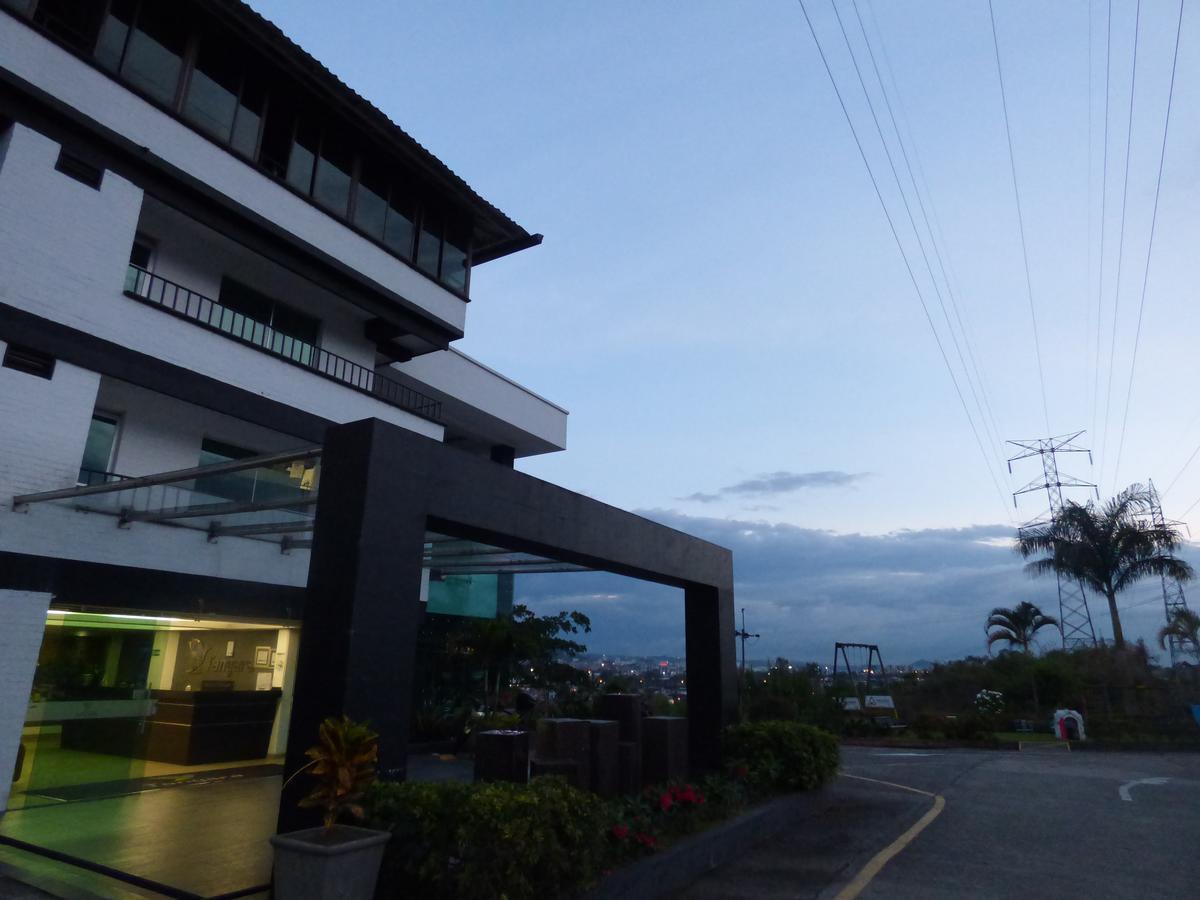 Hotel Tangara Dosquebradas Exterior photo